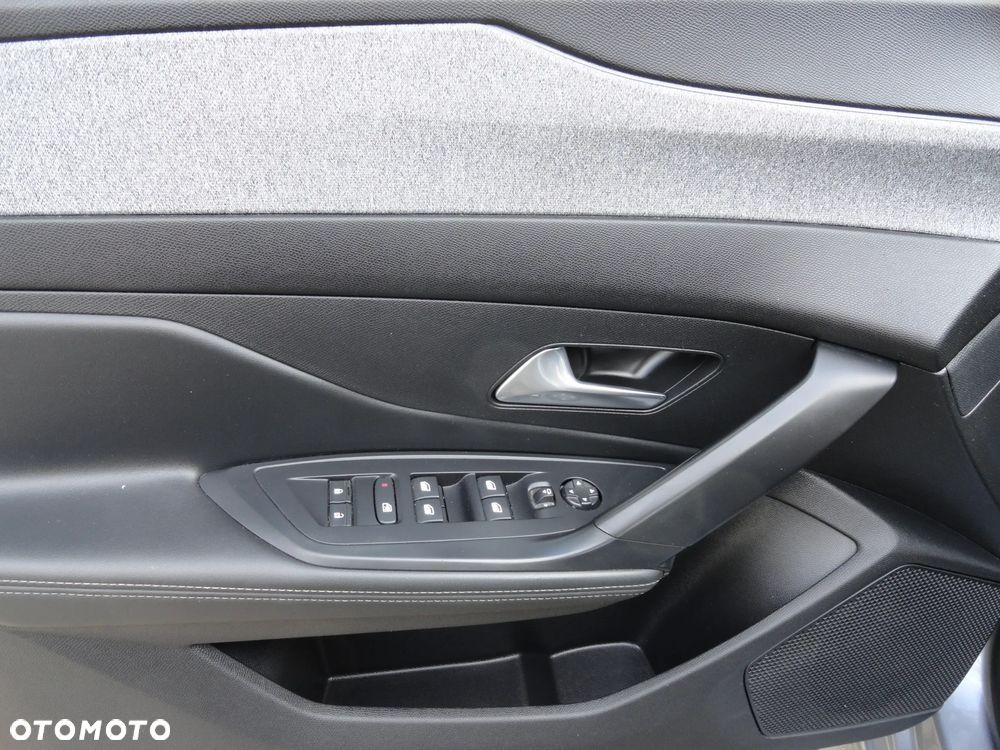 Peugeot 308 BlueHDi 130 EAT8 Stop & Start Allure Pack - 22
