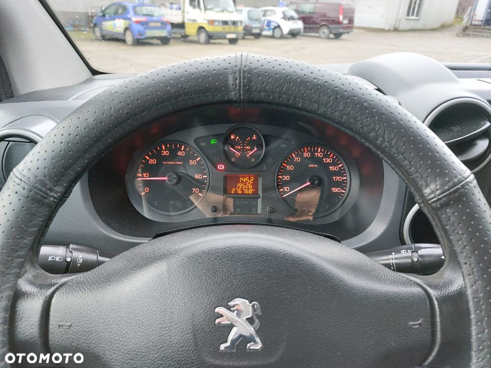 Peugeot Partner 1.6 HDi Access - 11