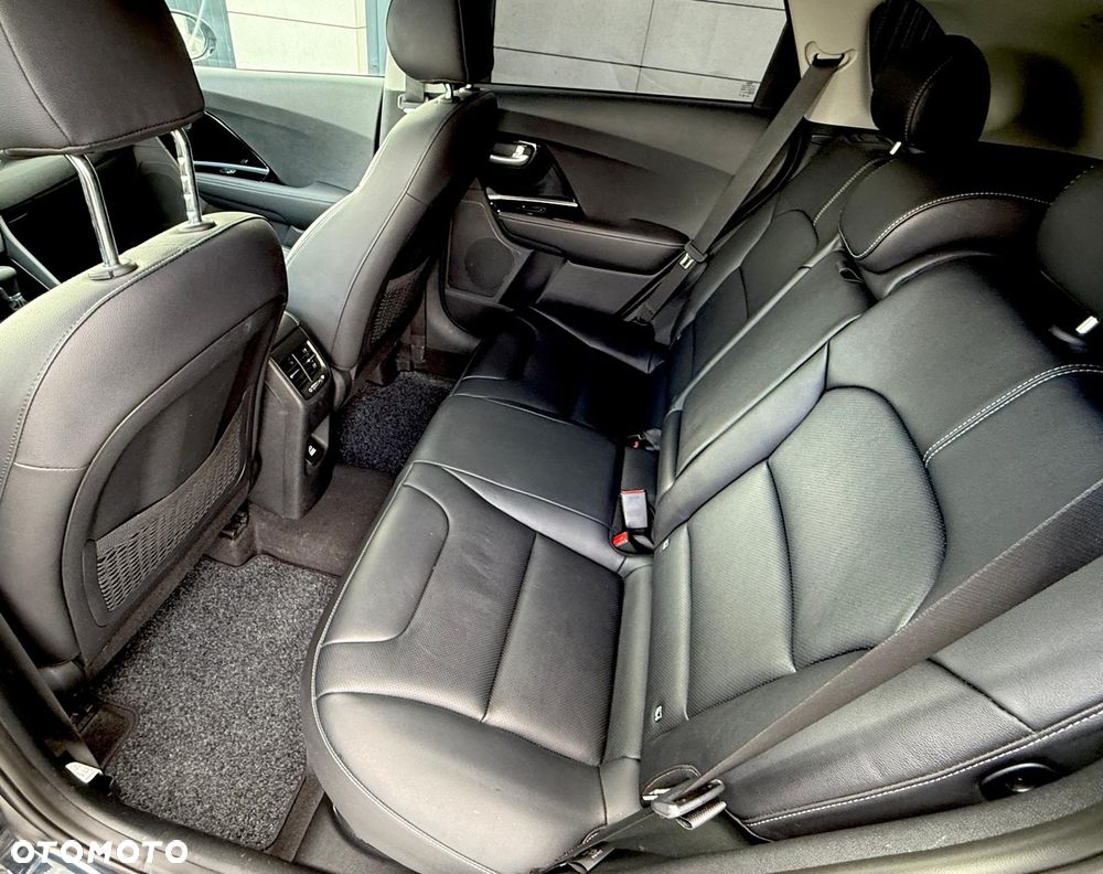 Kia Niro 1.6 GDI HEV 2WD OPF Edition 7 - 16