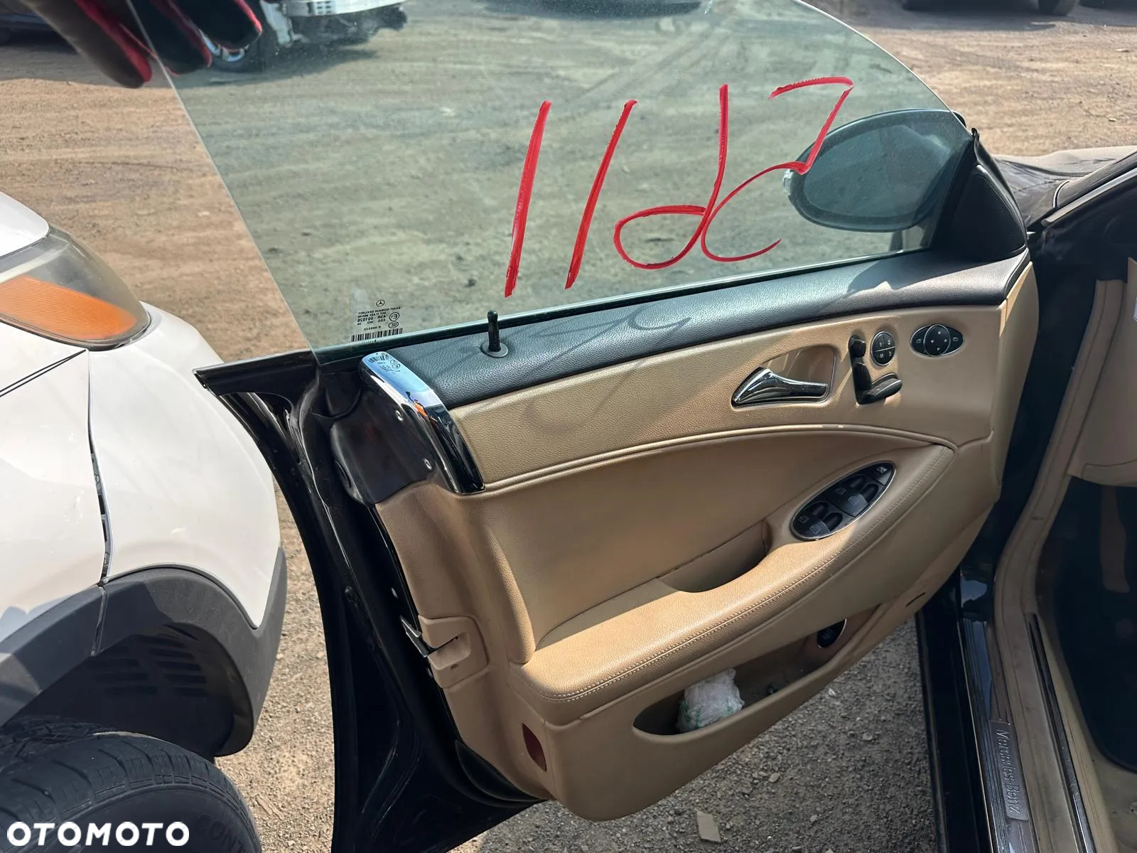 Mercedes-Benz CLS 500 - 12