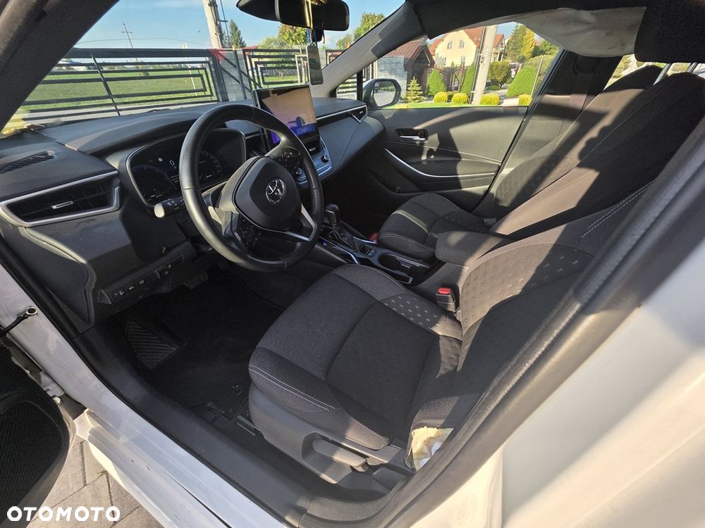 Toyota Corolla 1.8 Hybrid Comfort - 18