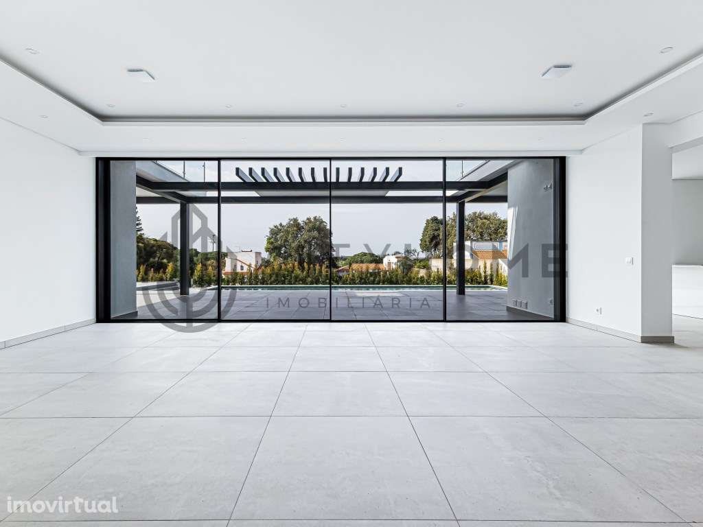 Moradia T4 com Piscina, Jacuzzi e Vista Mar em Vale Navio - Grande imagem: 5/49