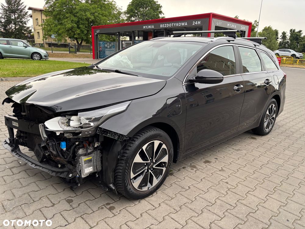 Kia Ceed 1.6 GDI PHEV L DCT - 1