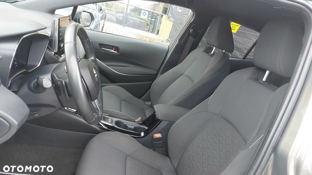 Toyota Corolla 2.0 Hybrid Comfort - 15