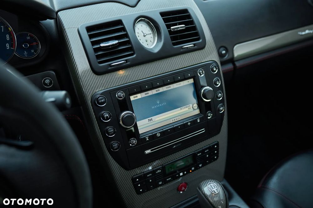 Maserati Quattroporte Sport GT S Automatic - 25