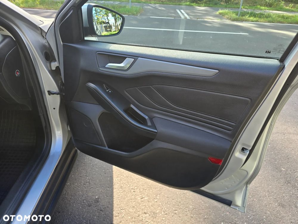 Ford Focus 1.5 TDCi Trend - 22
