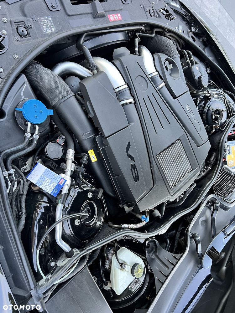 Mercedes-Benz CL 500 4-Matic BlueEff - 38