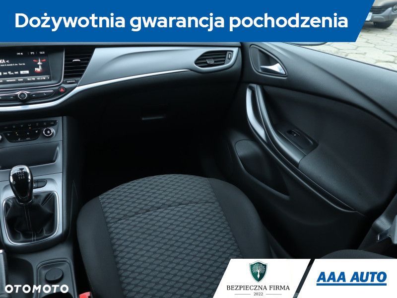 Opel Astra - 9
