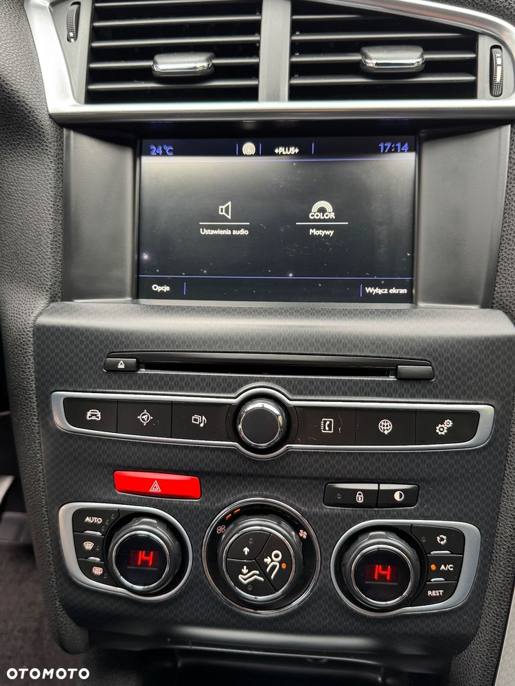 Citroën DS4 2.0 BlueHDi SportChic S&S - 26