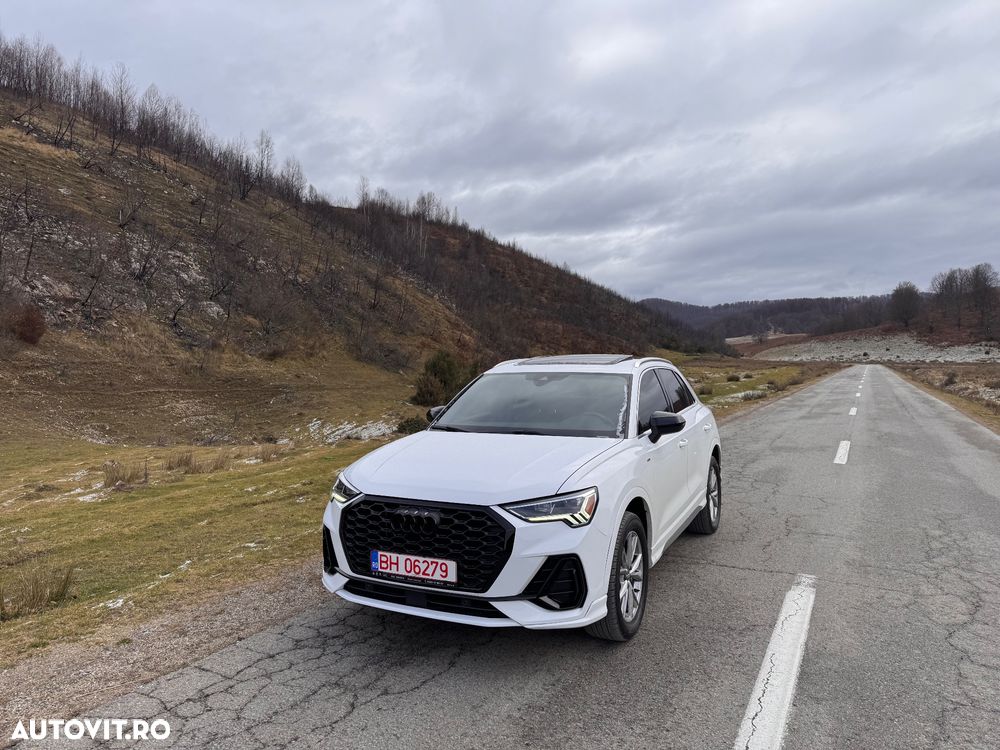 Audi Q3 45 TFSI quattro S tronic S line - 1