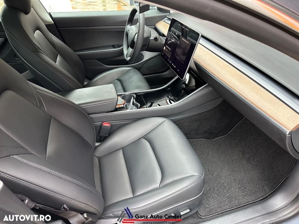 Tesla Model 3 Standard Reichweite Plus Hinterradantrieb - 13