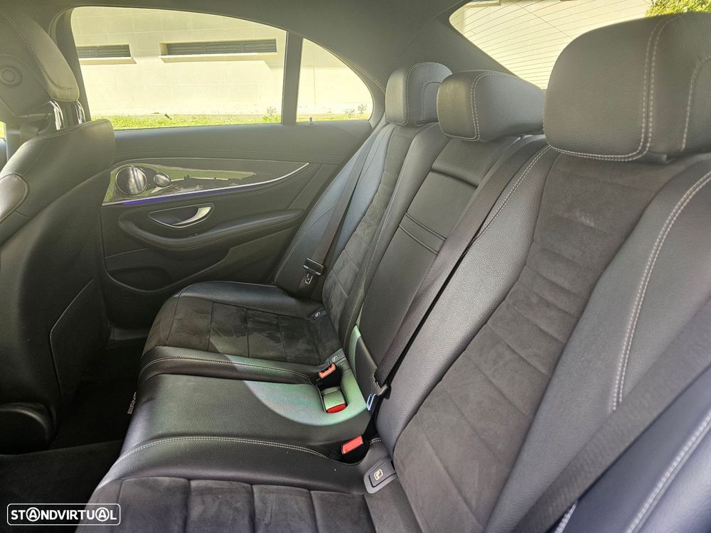 Mercedes-Benz E 350 d AMG 4-Matic - 19