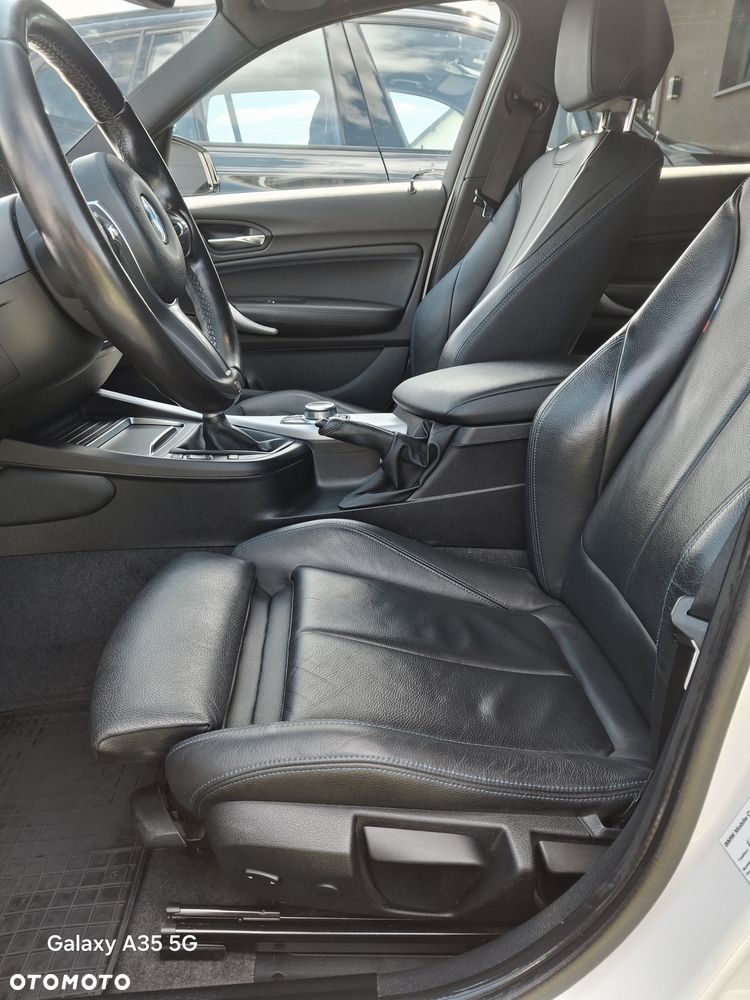 BMW Seria 1 118i Sport Line - 18