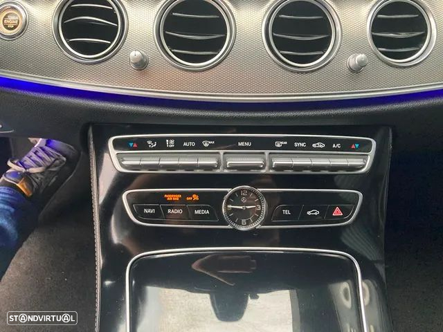 Mercedes-Benz E 220 d AMG Line - 28