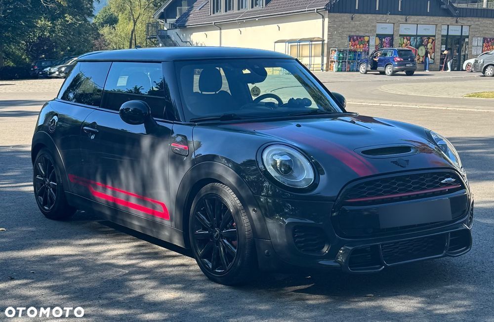 MINI John Cooper Works - 1