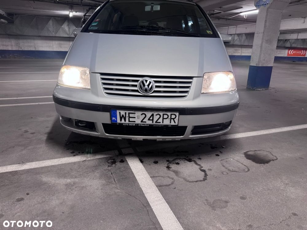 Volkswagen Sharan - 11
