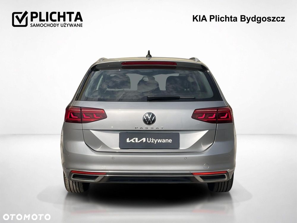 Volkswagen Passat Variant 2.0 TDI EVO Elegance DSG - 5