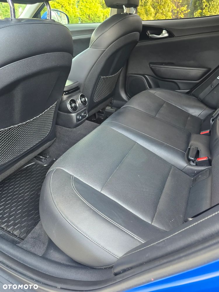 Kia Stinger 2.0 T-GDI GT Line - 7