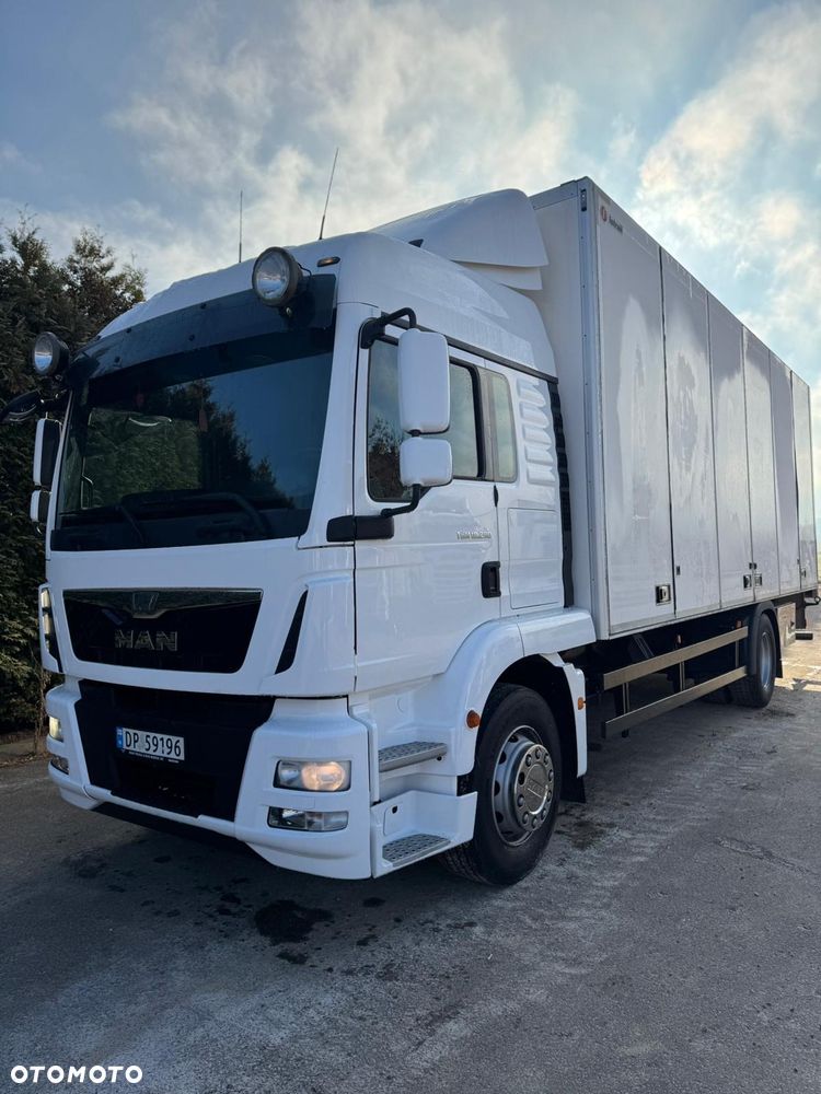MAN MAN TGM 18.290/ IZOTERMA / OTWIERANY BOK/ /WINDA / 19 EUROPALET/ NISKI PRZEBIEG /SYPIALKA /ACC/EURO6 - 1