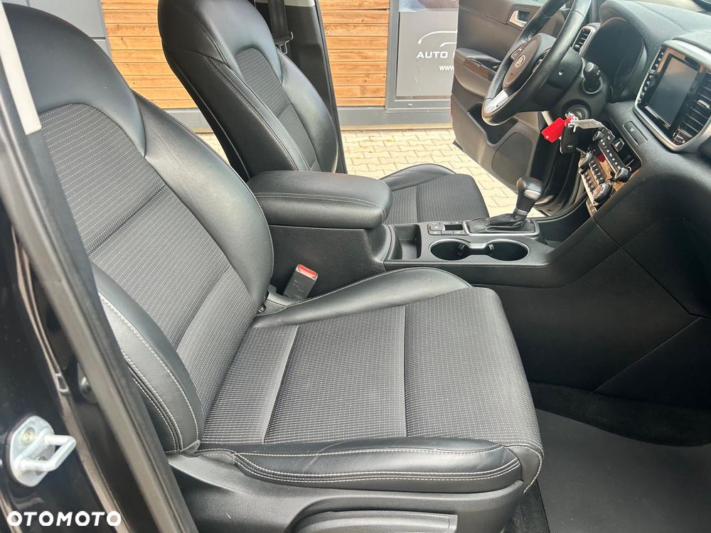 Kia Sportage 2.0 CRDI Business Line 4WD - 27