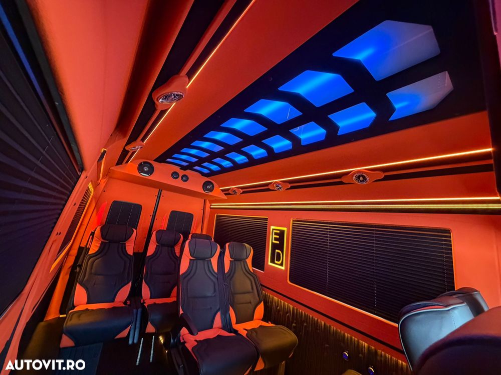 Mercedes-Benz Sprinter - 21