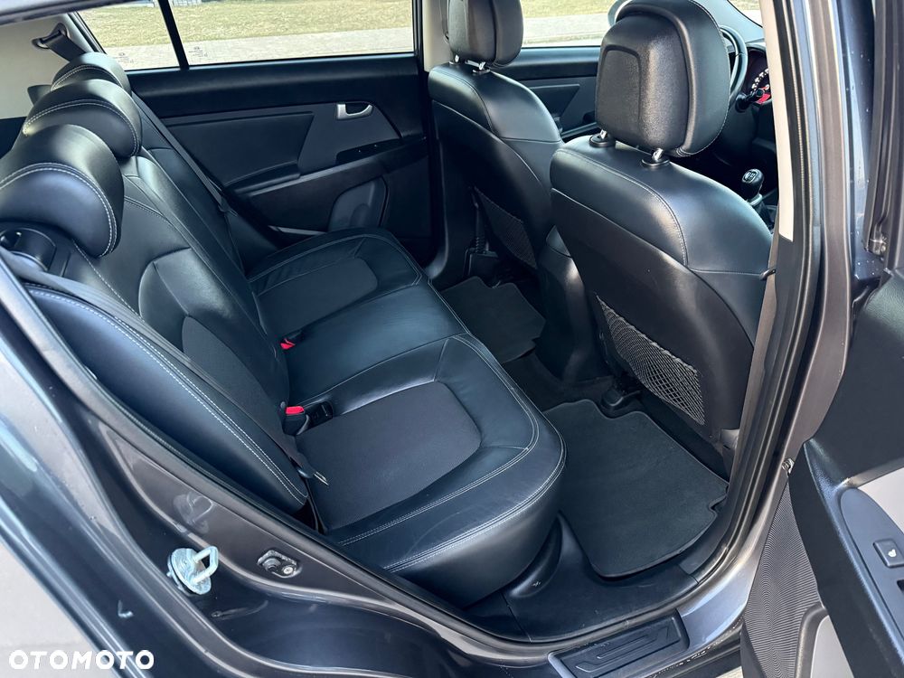 Kia Sportage 1.7 CRDI L 2WD - 9