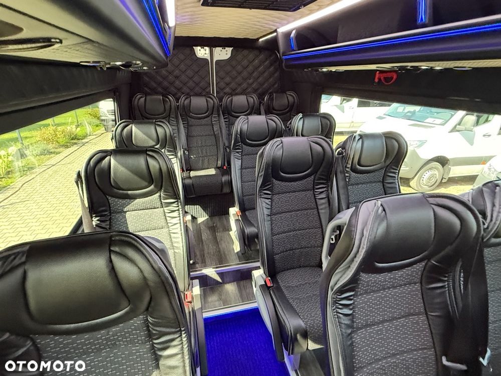 Mercedes-Benz Sprinter 517 | JD - 18