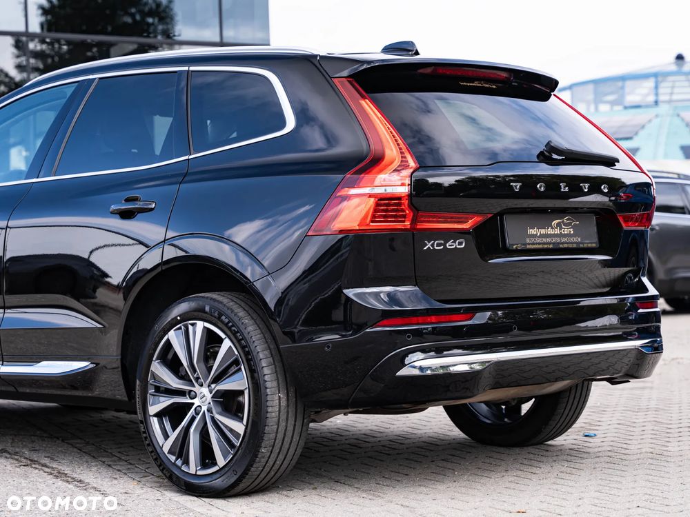 Volvo XC 60 T6 AWD Plug-In Hybrid Inscription - 12