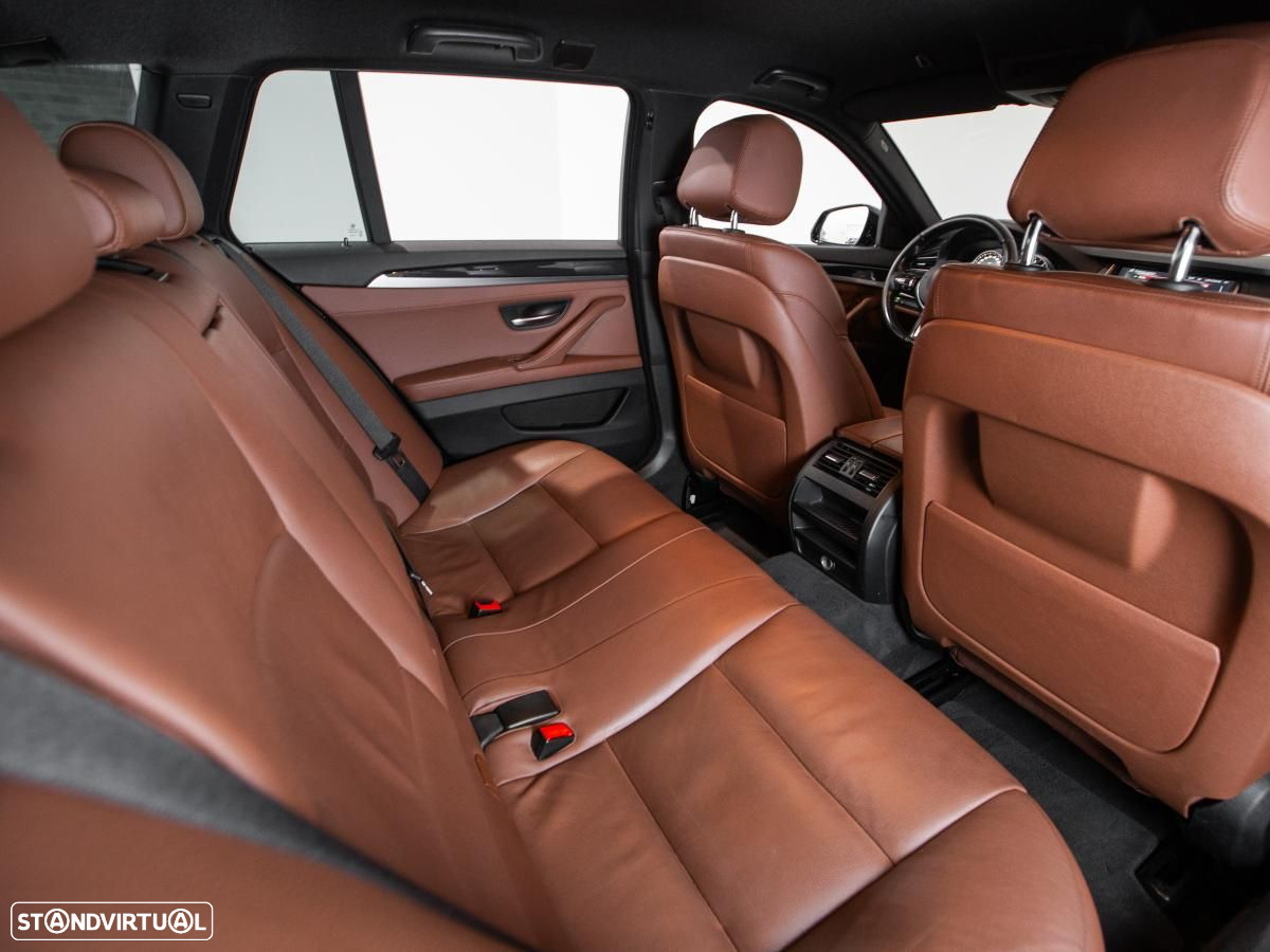 BMW 520 d Pack M Auto - 11