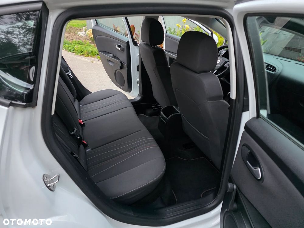 Seat Leon 1.2 TSI Ecomotive Reference Copa - 27