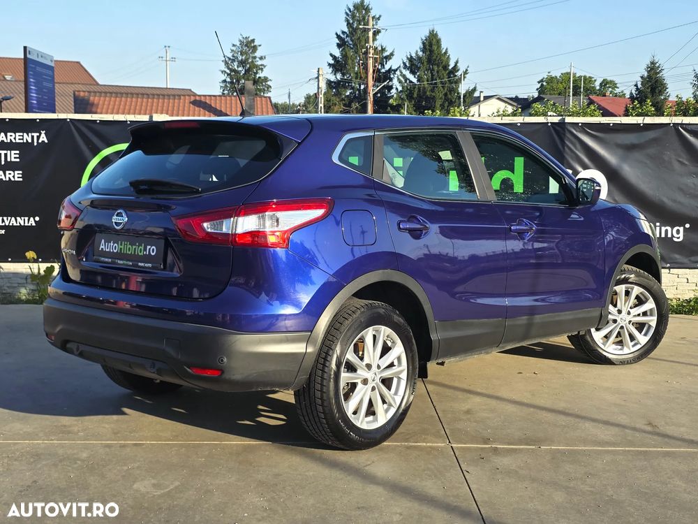 Nissan Qashqai 1.2 DIG-T ACENTA - 6