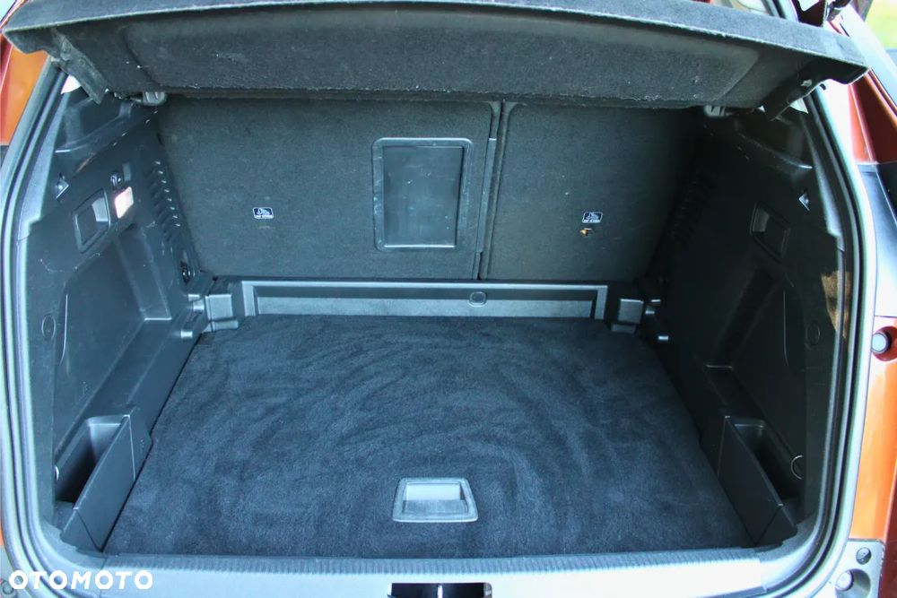 Peugeot 3008 1.6 HDi Active - 14