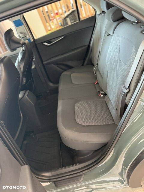 Kia Niro 1.6 GDI Hybrid M - 12