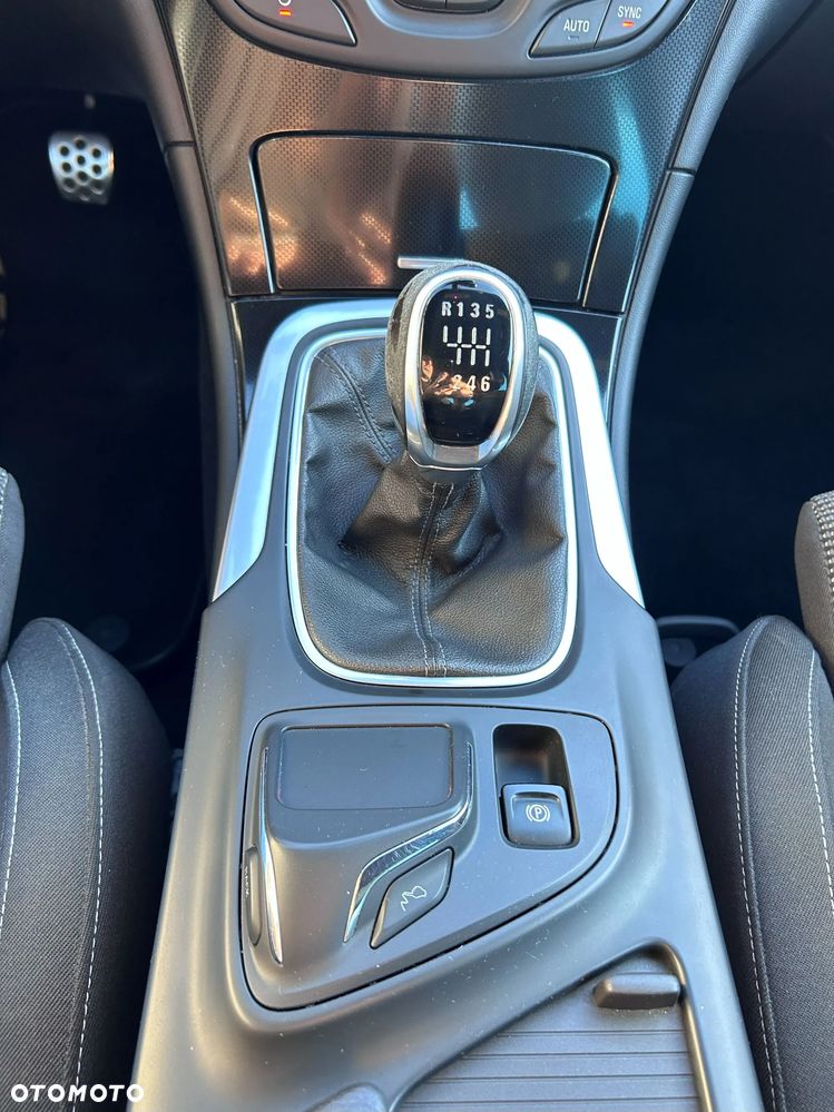 Opel Insignia 2.0 CDTI Executive 4x4 S&S - 33