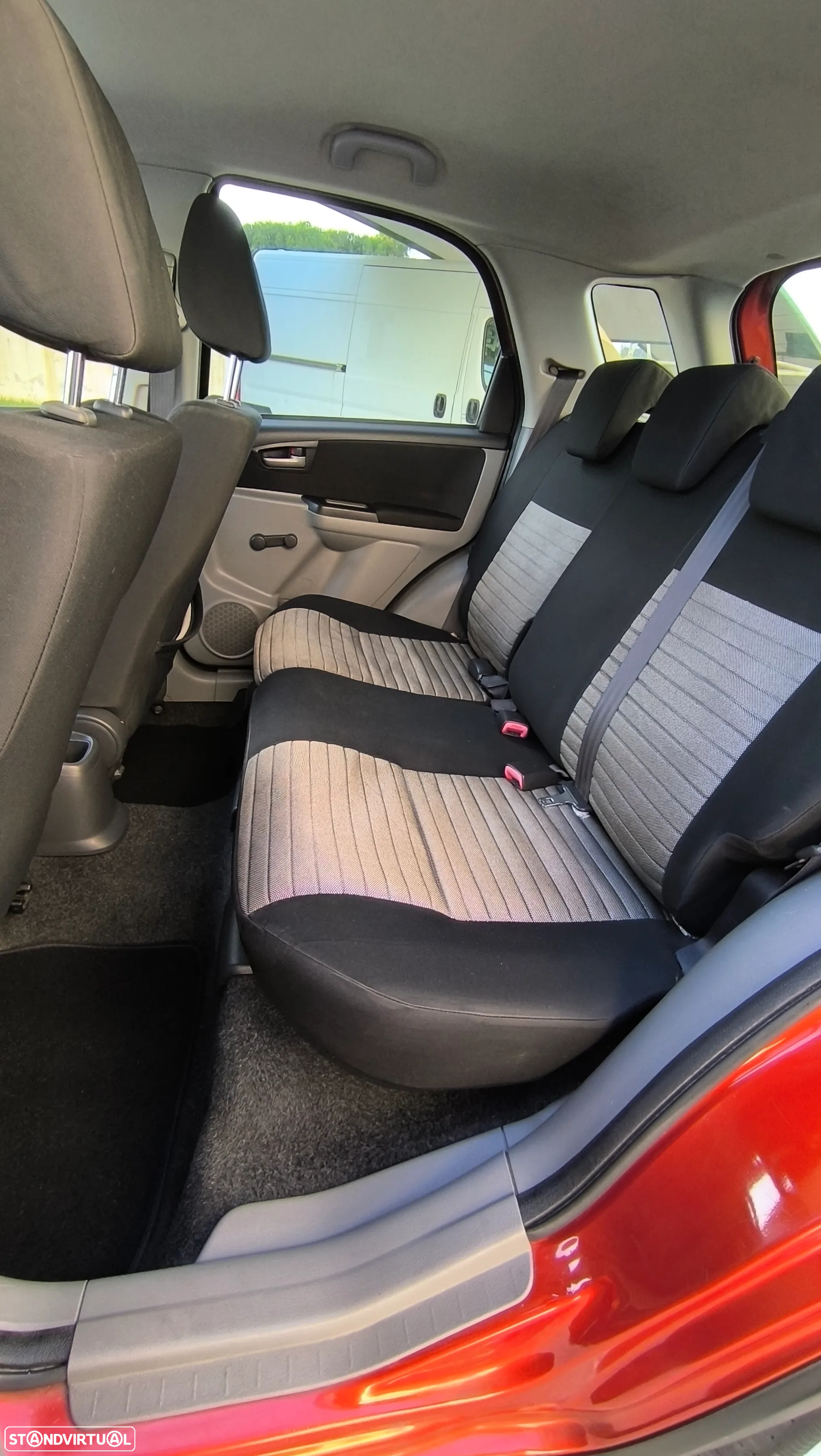 Suzuki SX4 1.6 DDiS GL Outdoor Line - 10