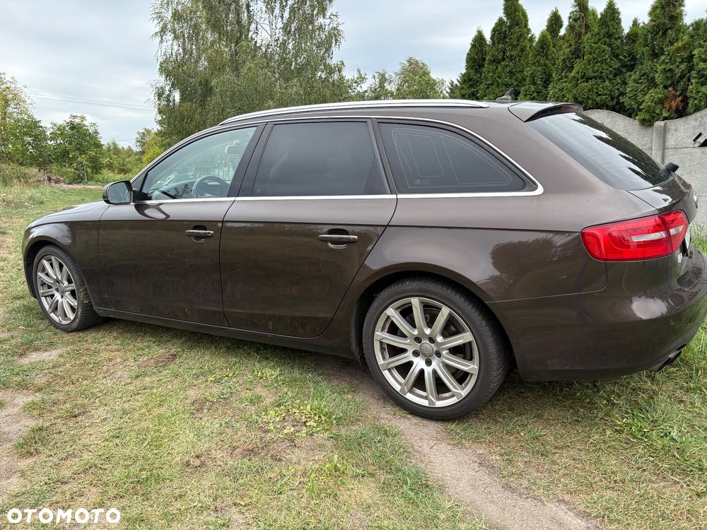 Audi A4 Avant 2.0 TDI DPF multitronic Attraction - 12
