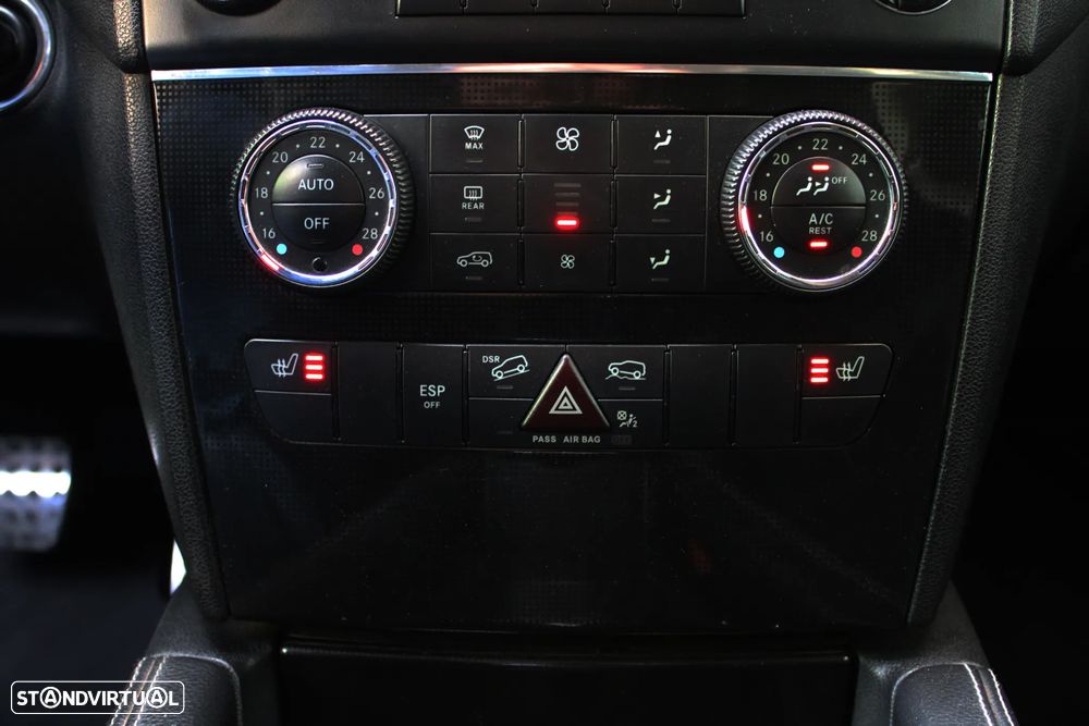 Mercedes-Benz ML 320 CDI - 42