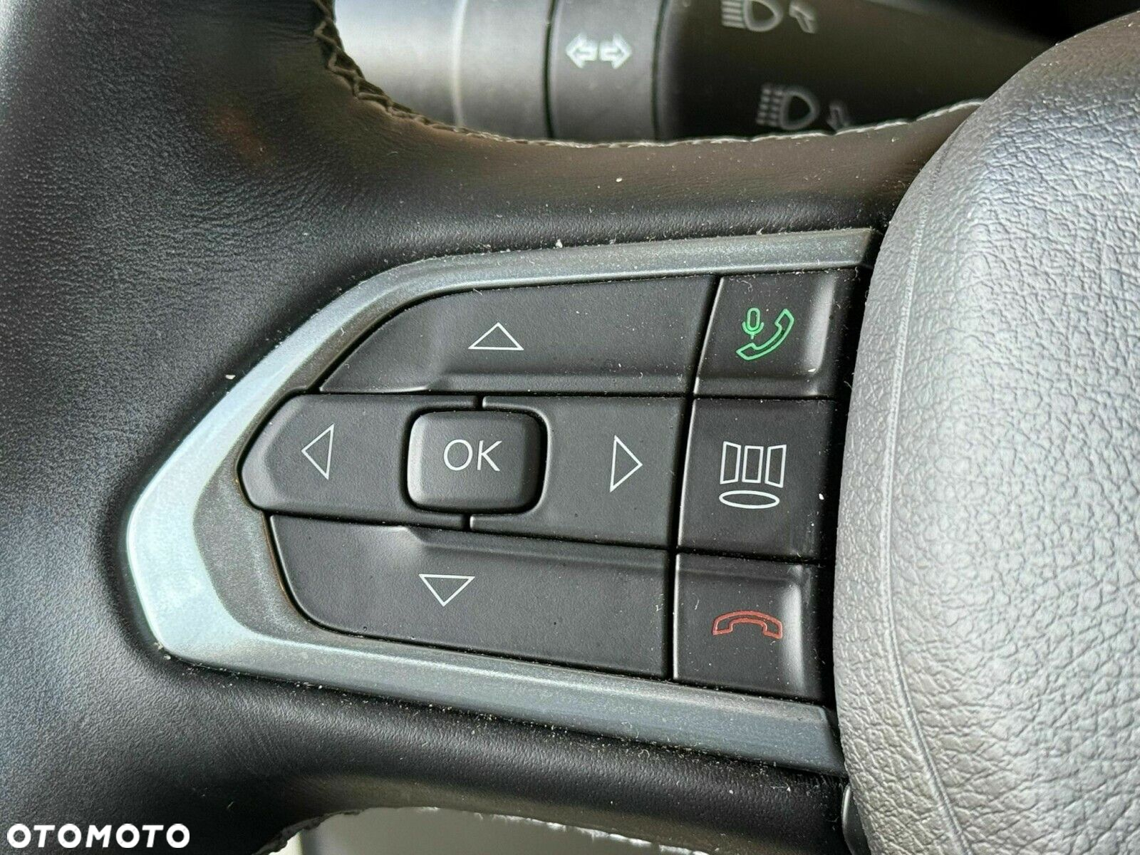 Jeep Compass - 15