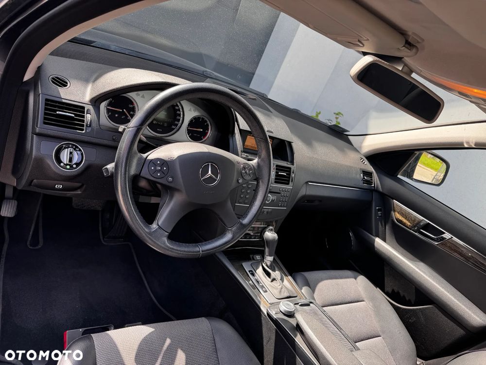 Mercedes-Benz Klasa C 220 CDI DPF Automatik Avantgarde - 10