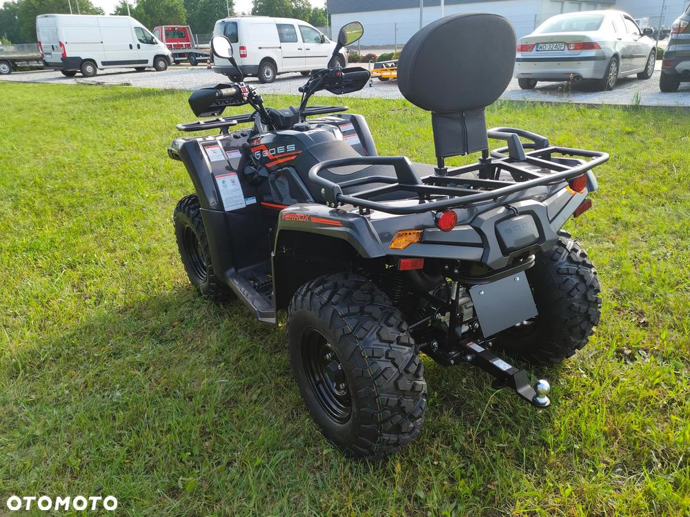 CFMoto CForce - 9