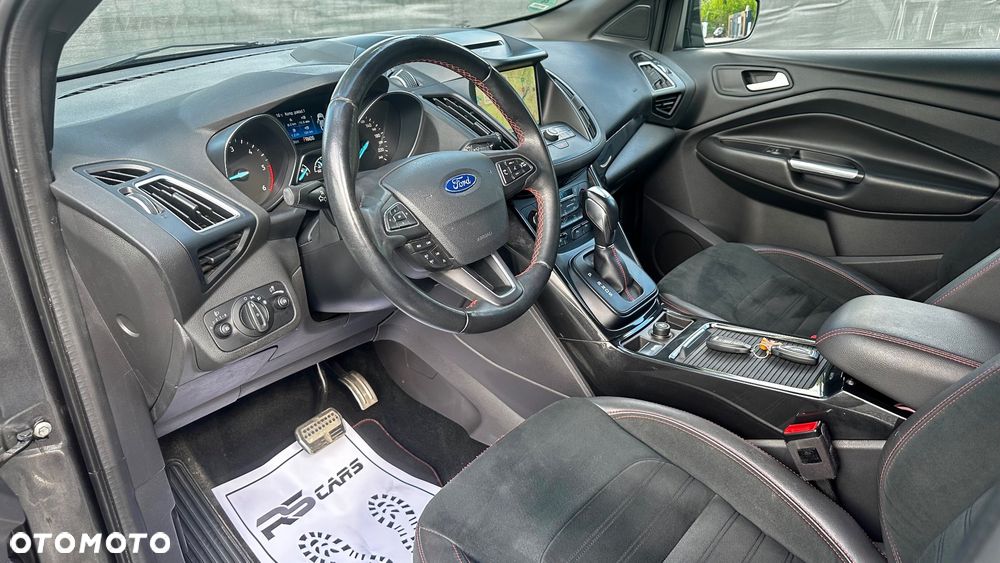 Ford Kuga 2.0 TDCi 4x4 ST-Line - 23