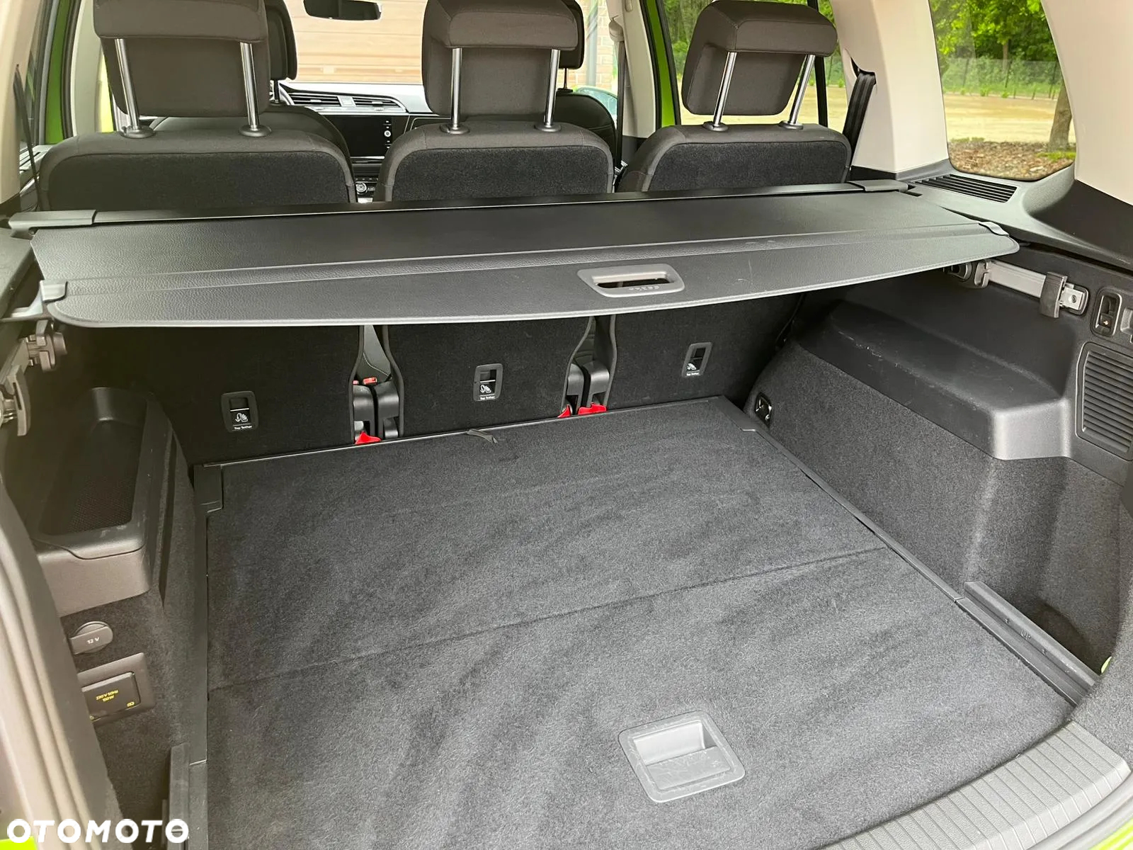 Volkswagen Touran - 17