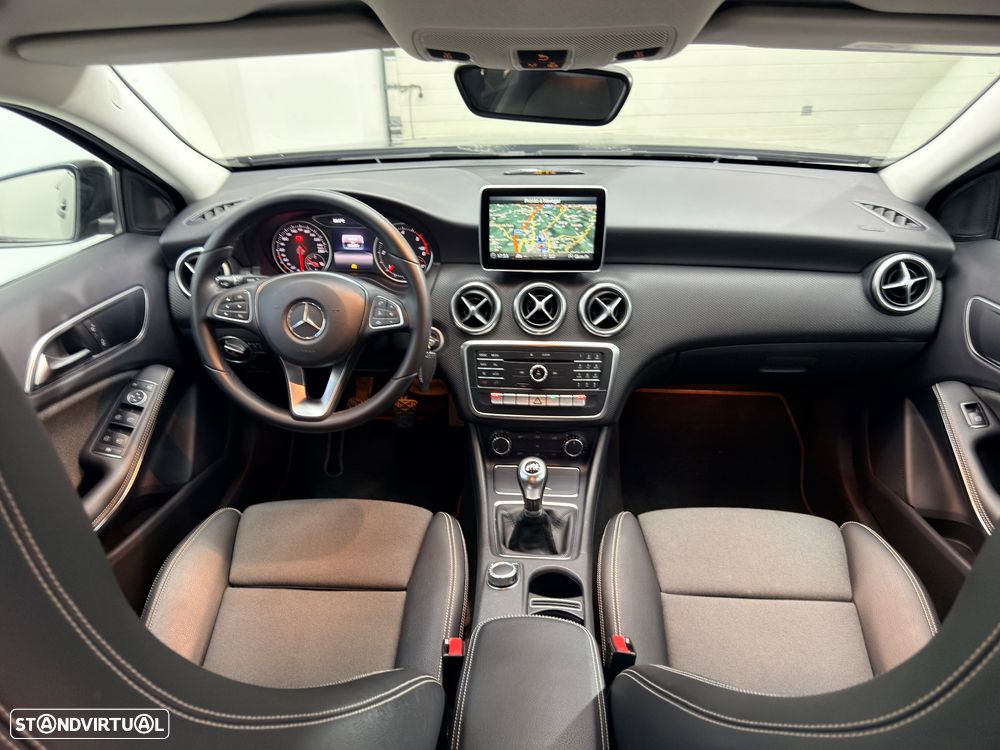 Mercedes-Benz A 180 d Urban - 21