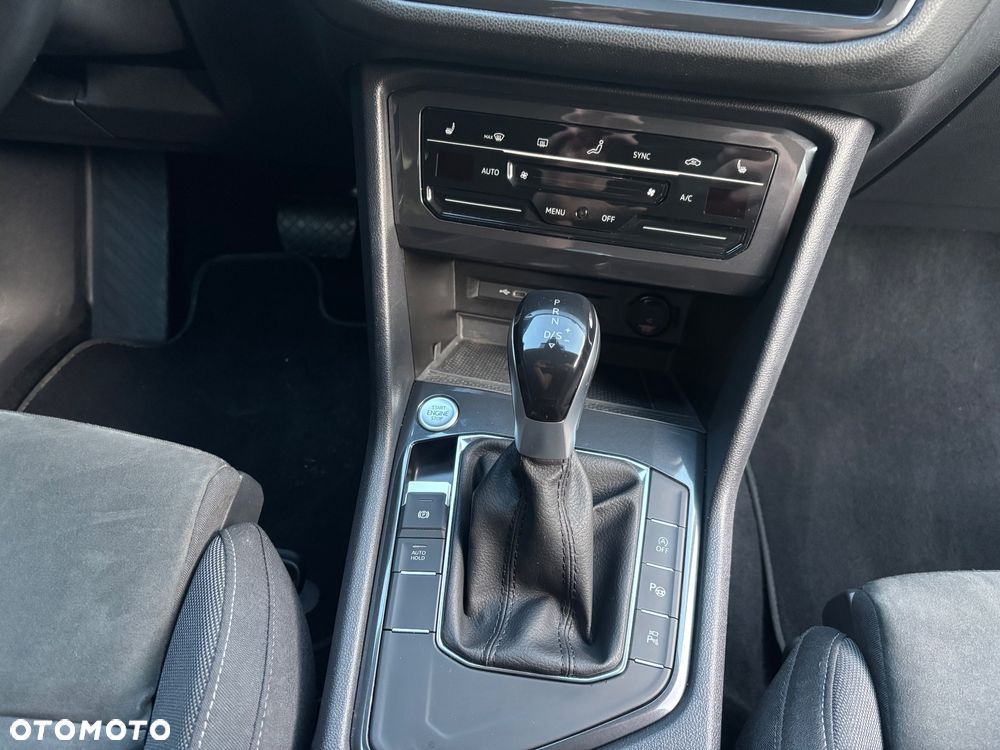 Volkswagen Tiguan Allspace - 23