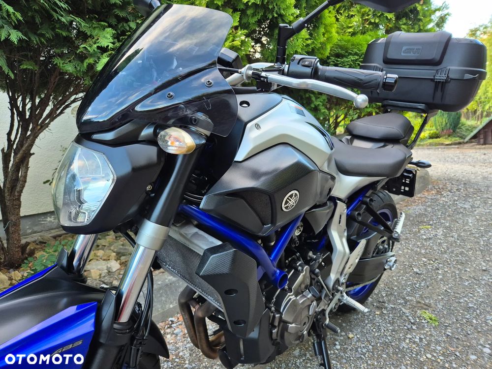 Yamaha MT - 11