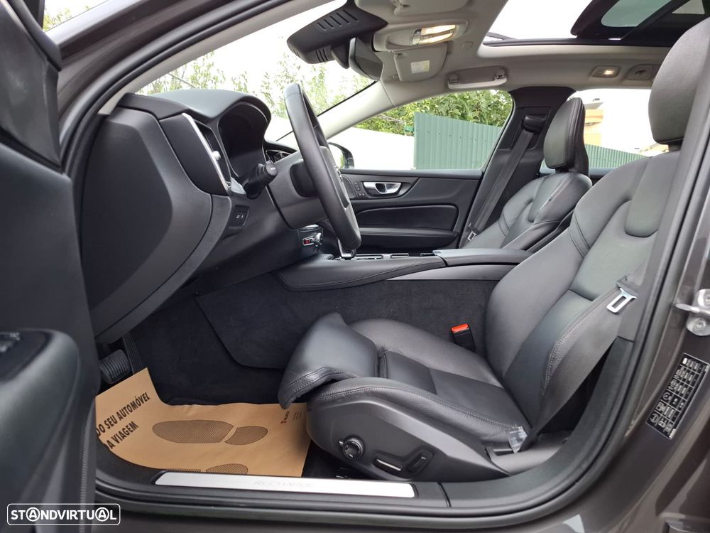 Volvo V60 2.0 T6 AWD TE Plus Bright - 18