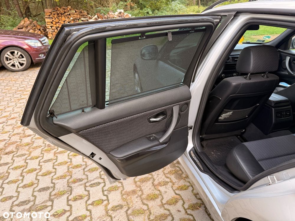 BMW Seria 3 318d - 20