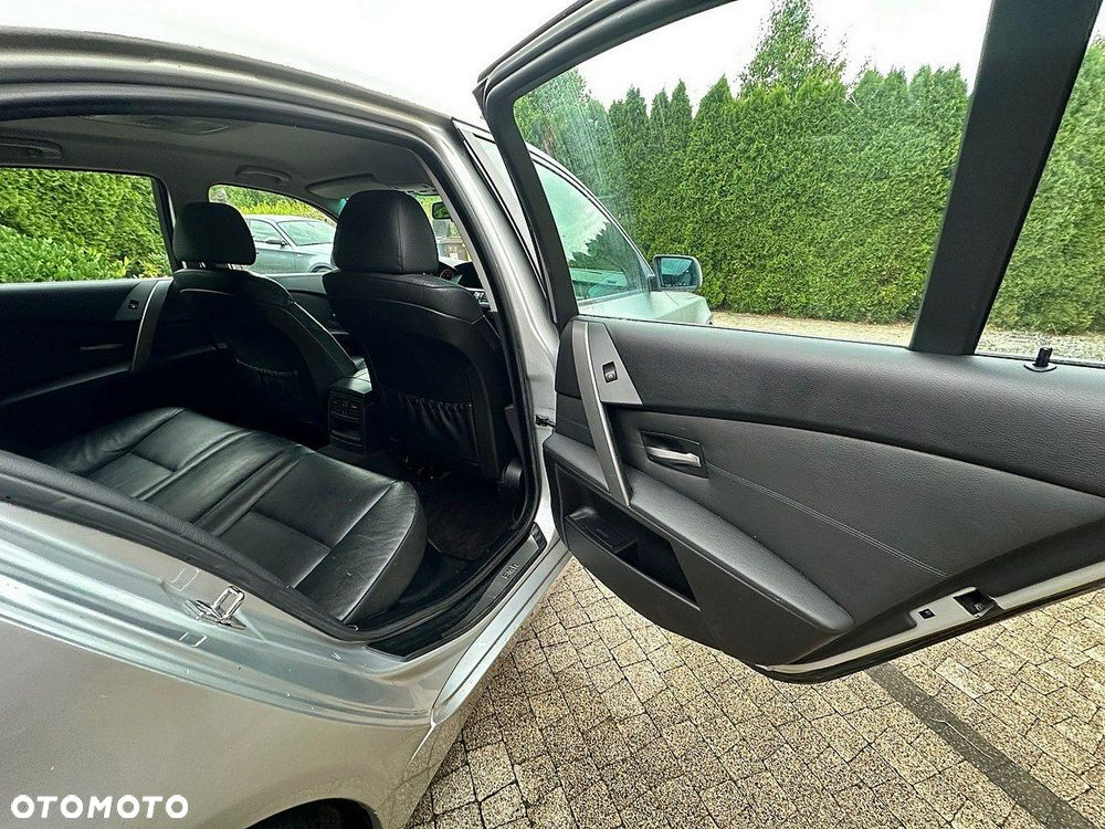 BMW Seria 5 - 10
