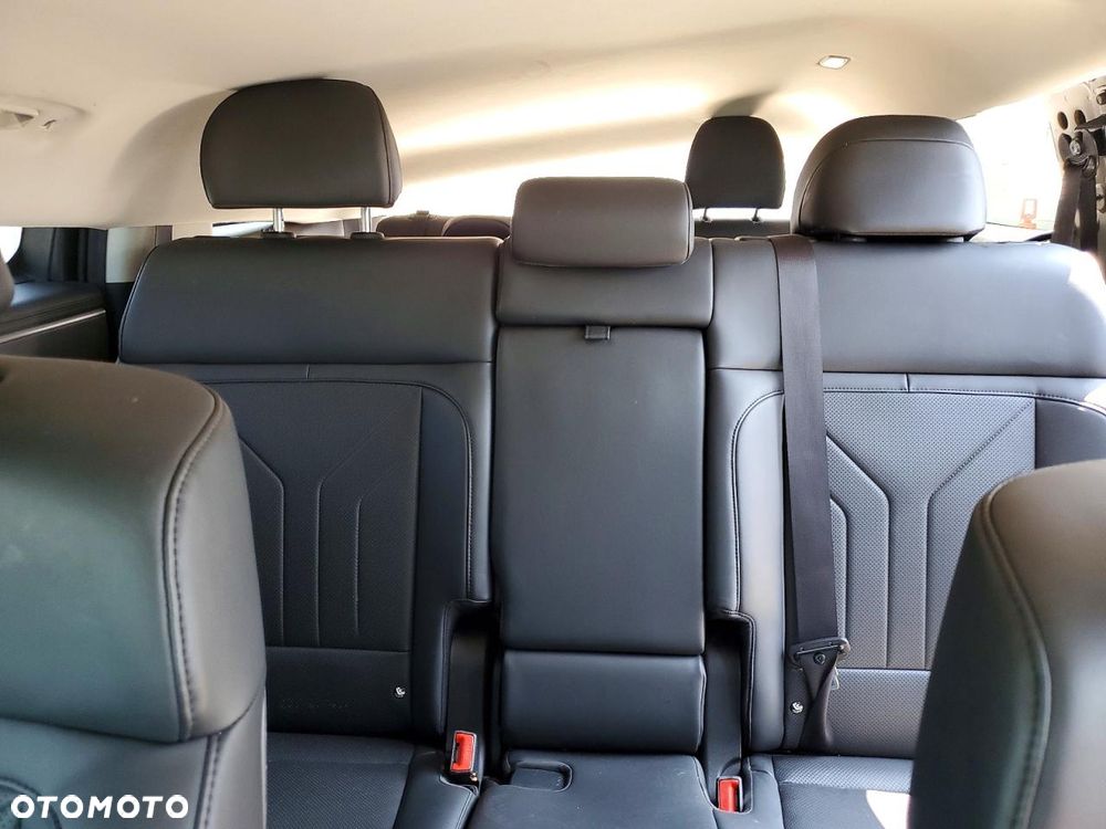 Hyundai Santa Fe - 12
