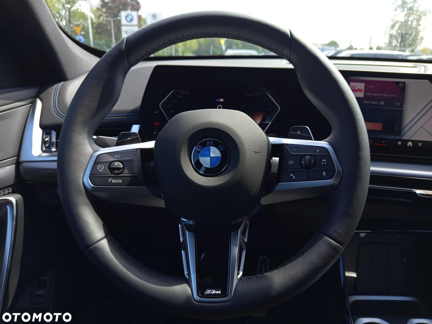 BMW X1 - 11